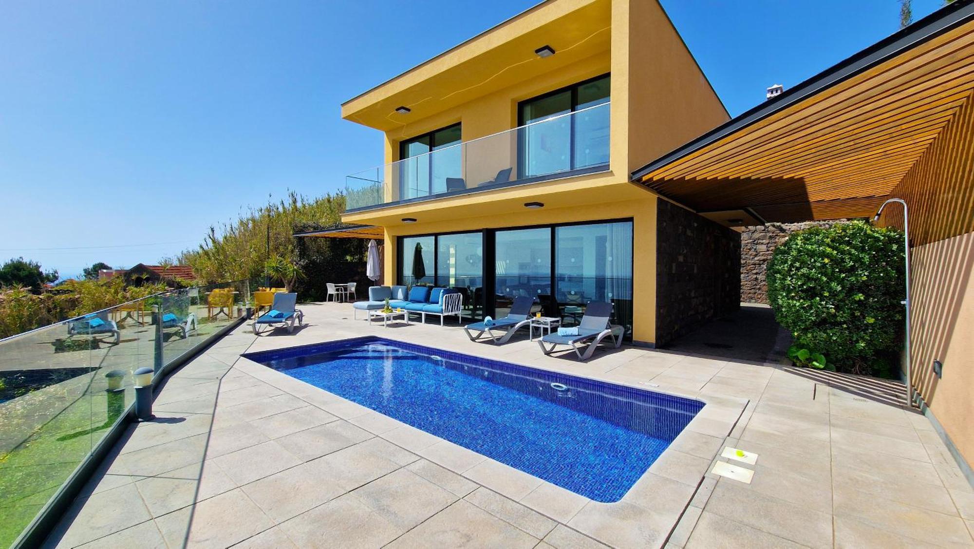 Eden Sun - A Modern Luxury Villa With A Panoramic View برازيريس المظهر الخارجي الصورة