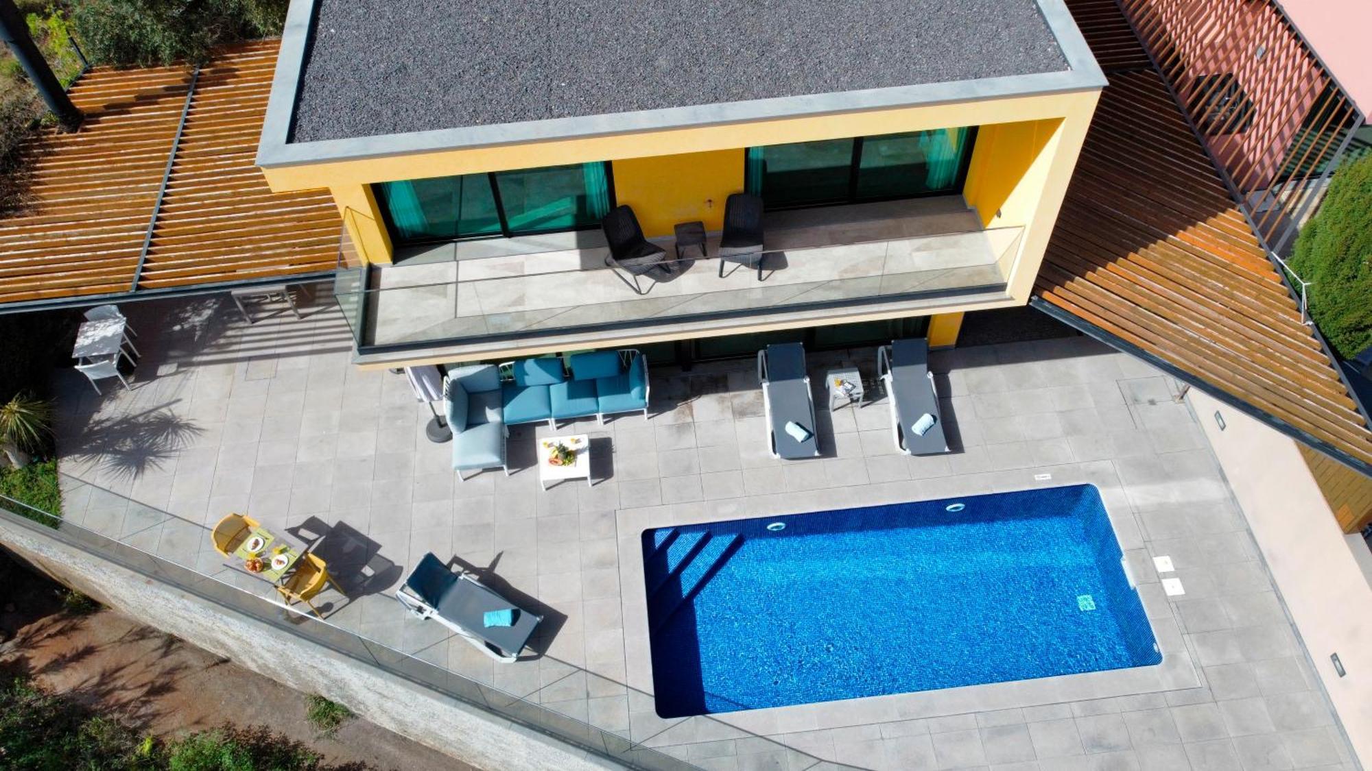 Eden Sun - A Modern Luxury Villa With A Panoramic View برازيريس المظهر الخارجي الصورة