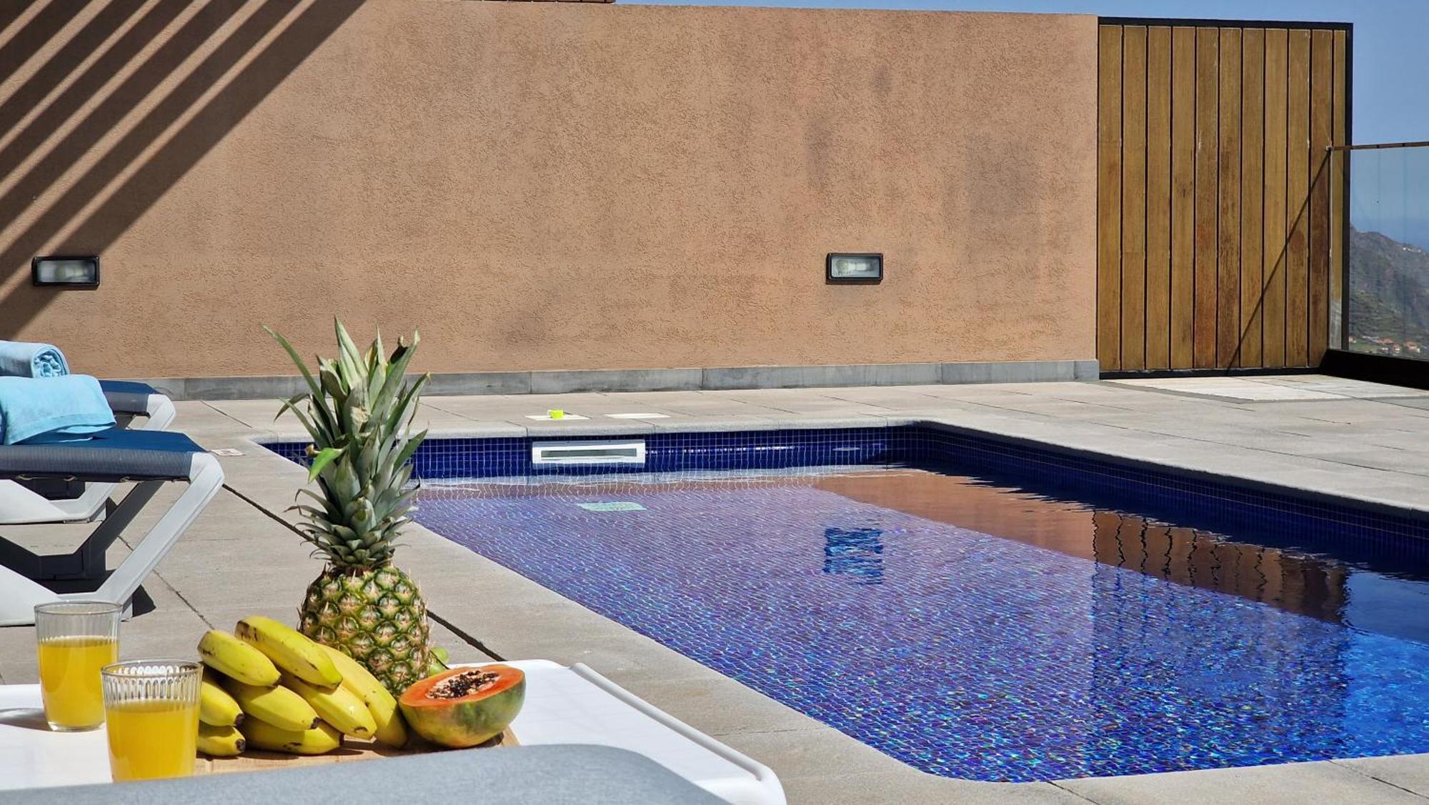 Eden Sun - A Modern Luxury Villa With A Panoramic View برازيريس المظهر الخارجي الصورة